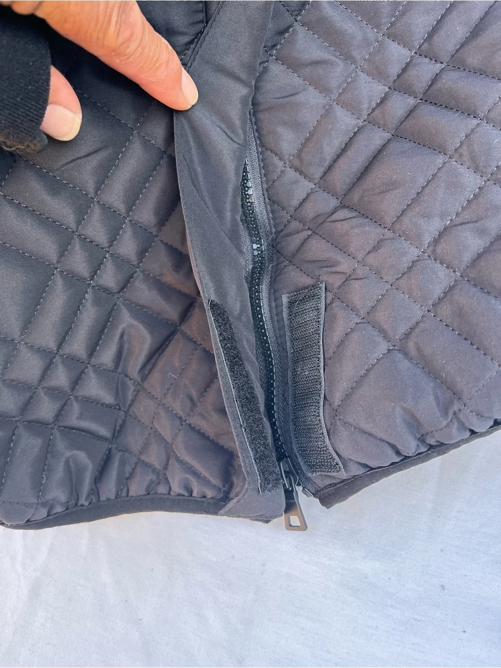 Kuoser Waterproof Dog Coat, Warm Reversible Dog Jacket with Leash Hole Soft Cozy